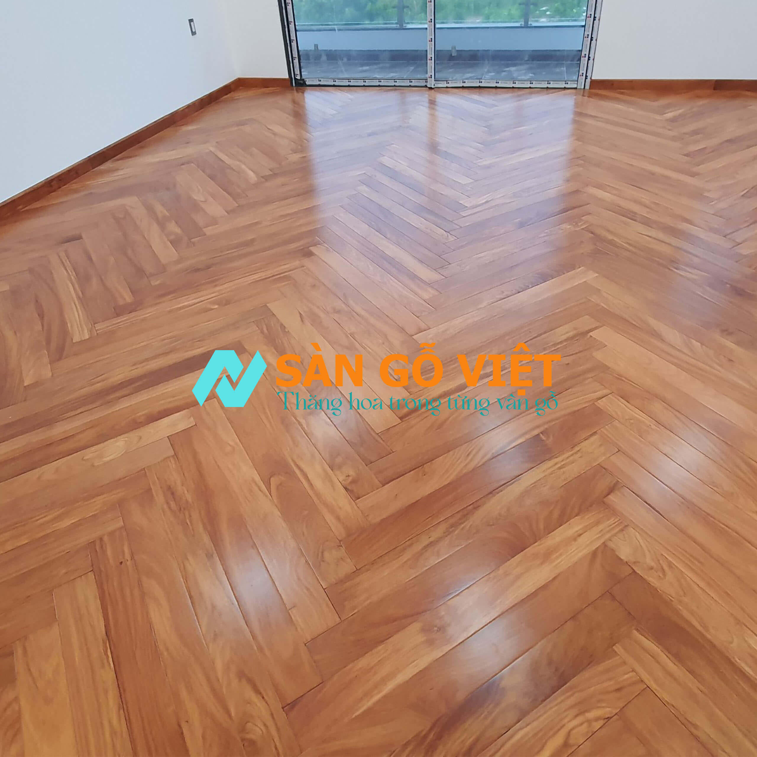 Sàn Gỗ Đỏ Nam Phi 15x90x900mm