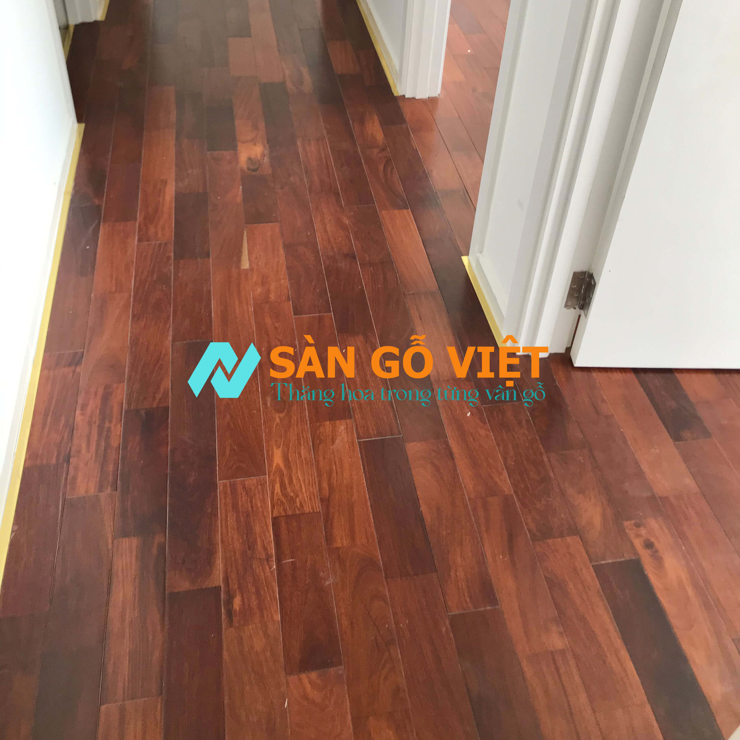 Sàn Gỗ Căm Xe 15x90x600mm